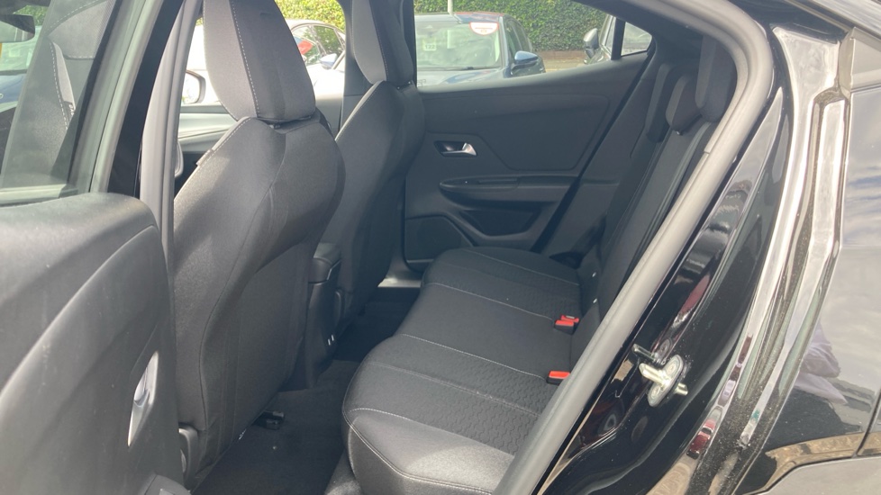 Vauxhall Mokka 1.2 Turbo Griffin 5dr Auto Petrol Hatchback - Image 16