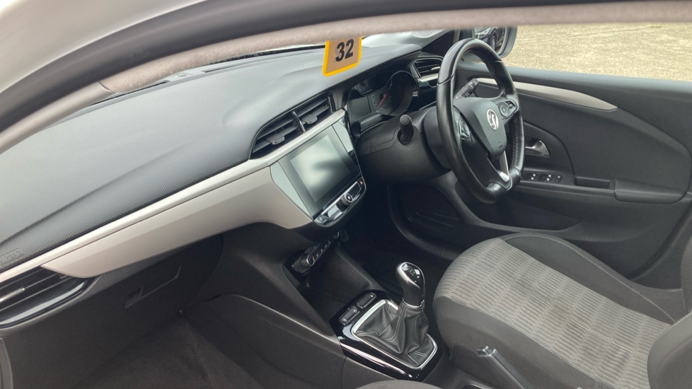 Vauxhall Corsa 1.2 SE Edition 5dr Petrol Hatchback - Image 9