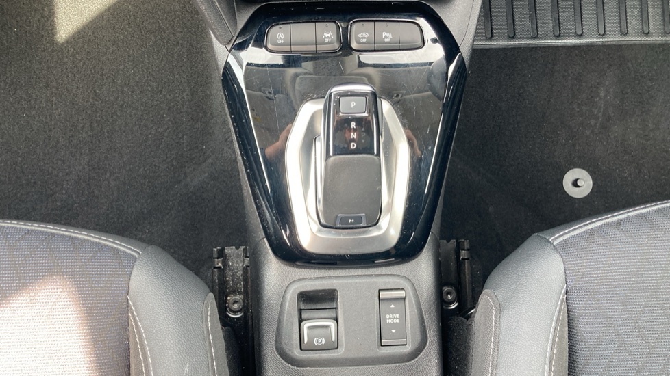 Vauxhall Corsa 1.2 Turbo Elite Nav 5dr Auto Petrol Hatchback - Image 13