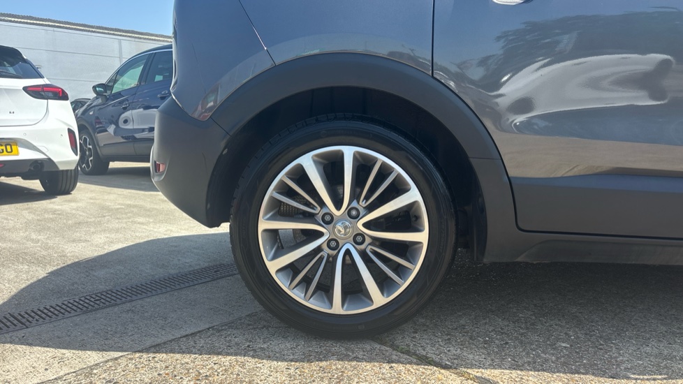 Vauxhall Crossland X 1.2 [83] Griffin 5dr [Start Stop] Petrol Hatchback - Image 7