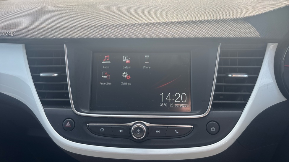 Vauxhall Crossland X 1.2 [83] Griffin 5dr [Start Stop] Petrol Hatchback - Image 12