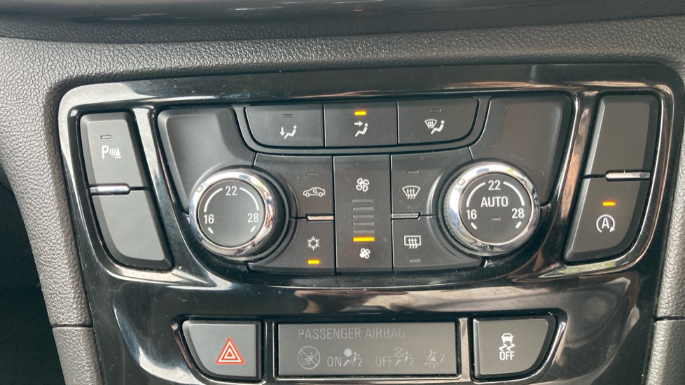 Vauxhall Mokka X 1.4T ecoTEC Active 5dr Petrol Hatchback - Image 25