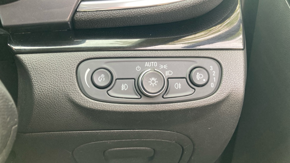 Vauxhall Mokka X 1.4T ecoTEC Active 5dr Petrol Hatchback - Image 31