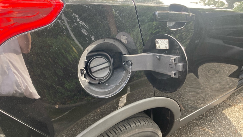 Vauxhall Mokka X 1.4T ecoTEC Active 5dr Petrol Hatchback - Image 34