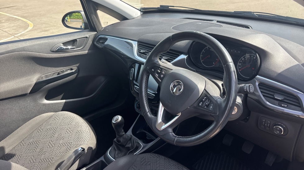 Vauxhall Corsa 1.4 [75] Energy 3dr [AC] Petrol Hatchback - Image 11