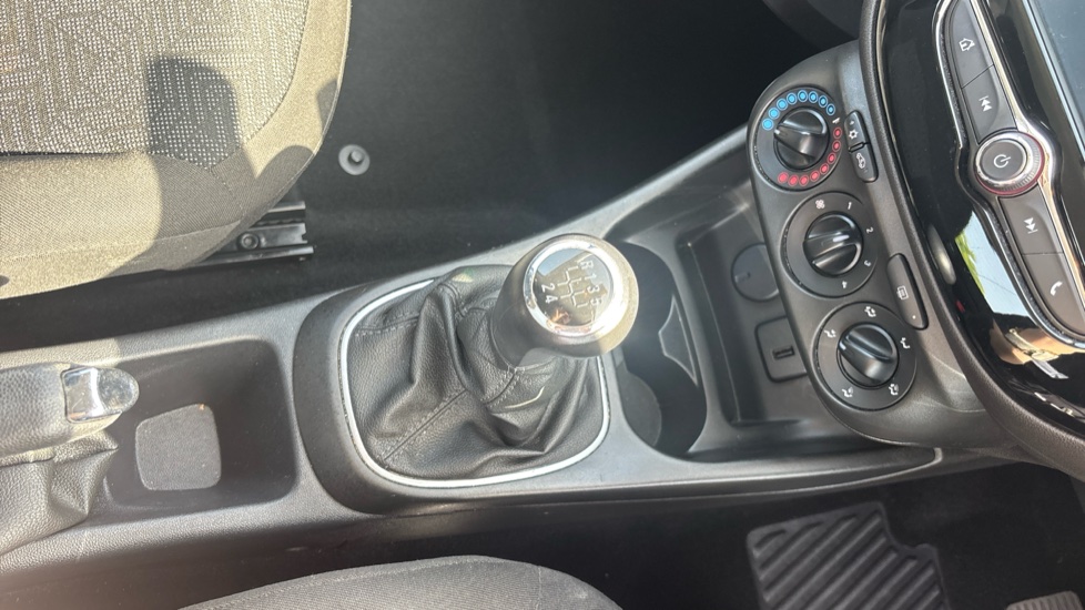 Vauxhall Corsa 1.4 [75] Energy 3dr [AC] Petrol Hatchback - Image 29