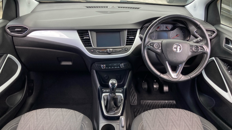 Vauxhall Crossland X 1.2 [83] Griffin 5dr [Start Stop] Petrol Hatchback - Image 10