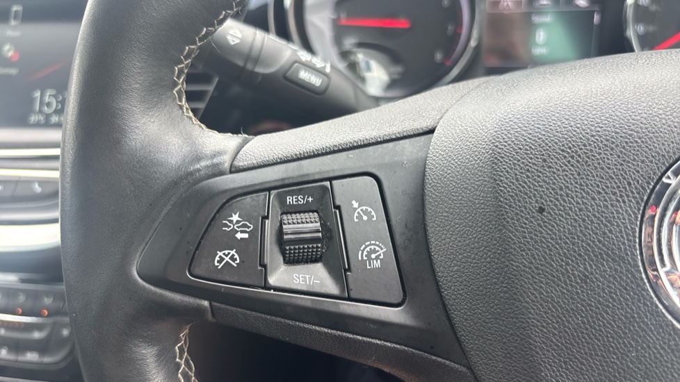 Vauxhall Astra 1.2 Turbo 145 Griffin Edition 5dr Petrol Hatchback - Image 25