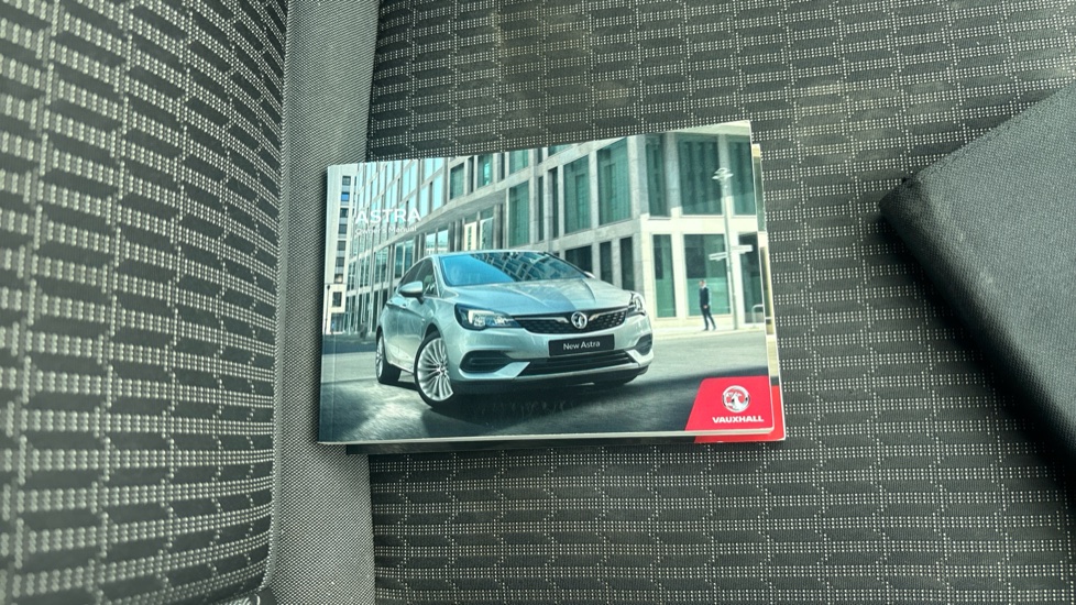 Vauxhall Astra 1.2 Turbo 145 Griffin Edition 5dr Petrol Hatchback - Image 42