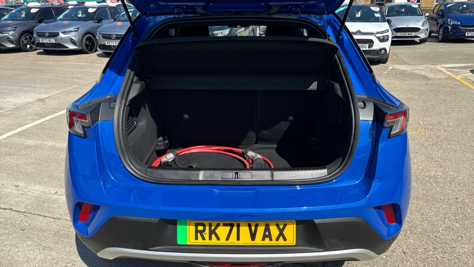 Vauxhall Mokka 100kW Ultimate 50kWh 5dr Auto Electric Hatchback - Image 4