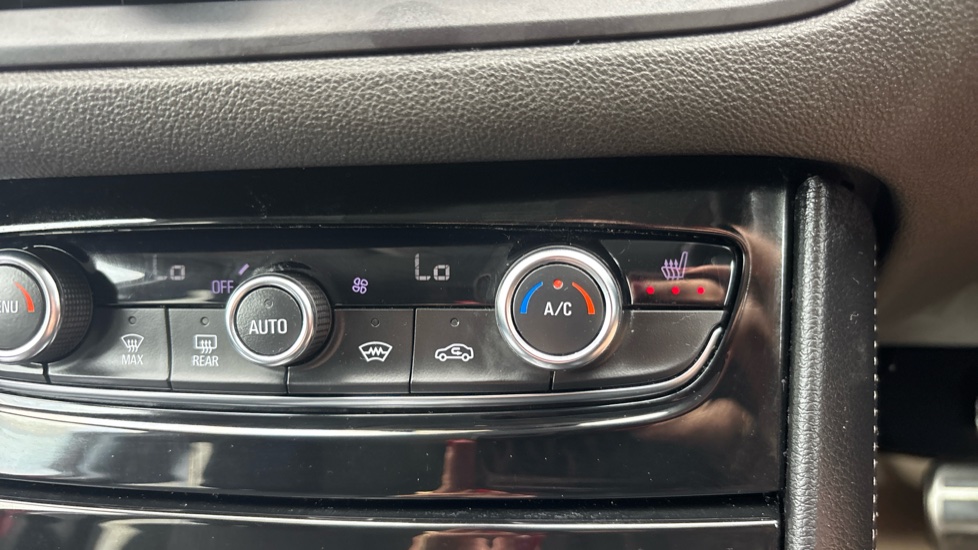 Vauxhall Grandland 1.2 Turbo Ultimate 5dr Auto Petrol Hatchback - Image 43