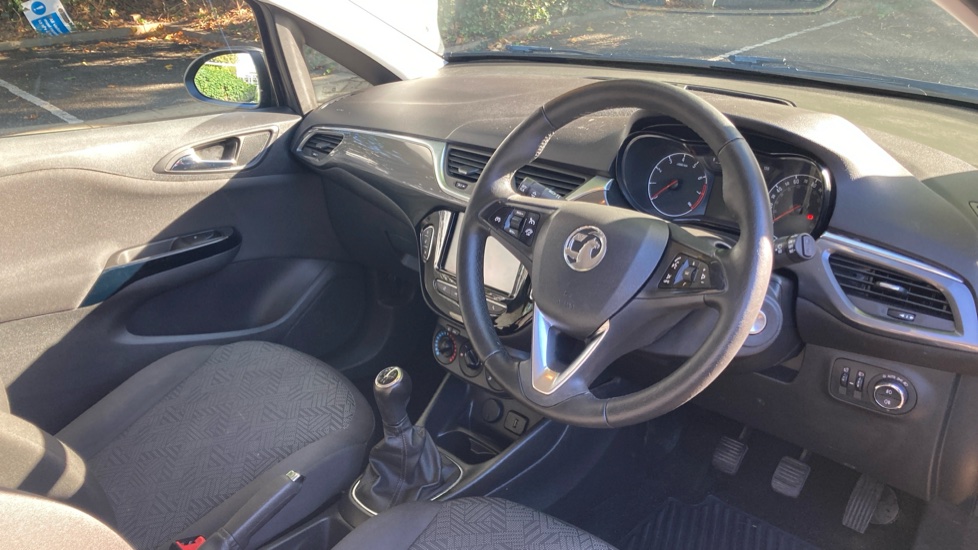 Vauxhall Corsa 1.4 [75] Energy 3dr [AC] Petrol Hatchback - Image 11