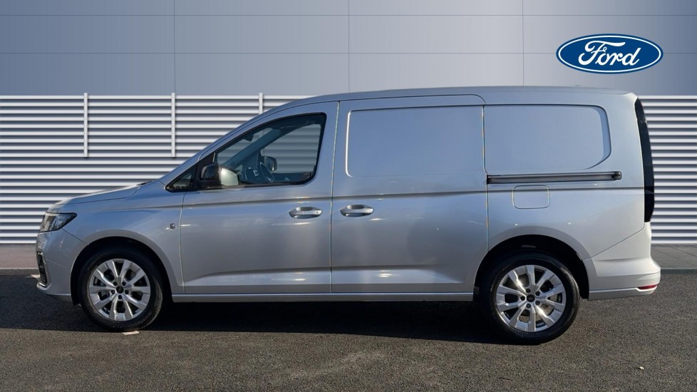 Ford Transit Connect 230 L2 Diesel 2.0 EcoBlue 102ps Limited Van - Image 4