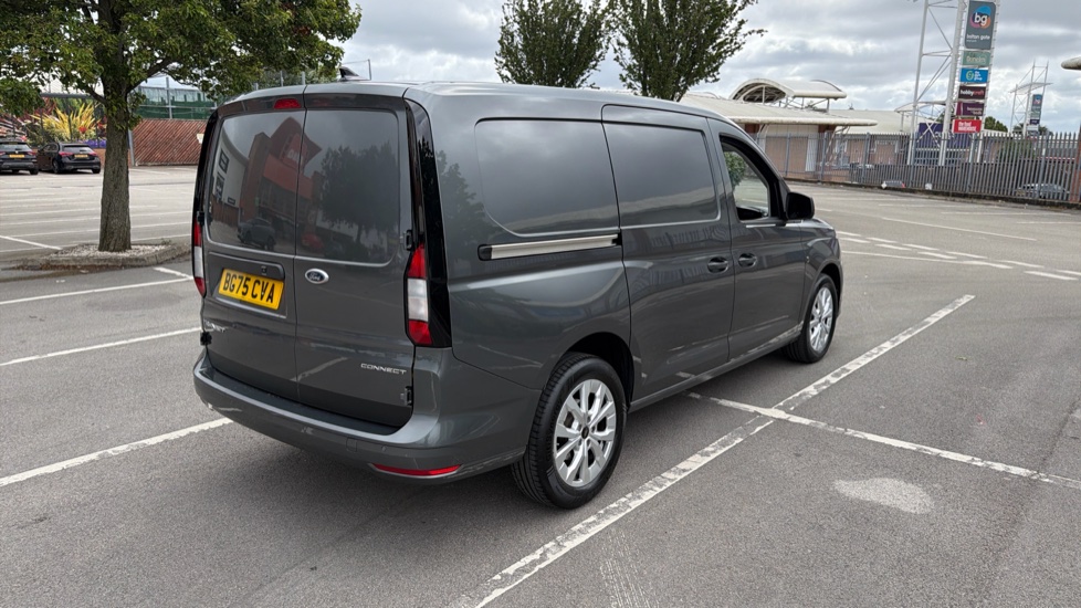 Ford Transit Connect 230 L2 Diesel 2.0 EcoBlue 102ps Limited Van - Image 25