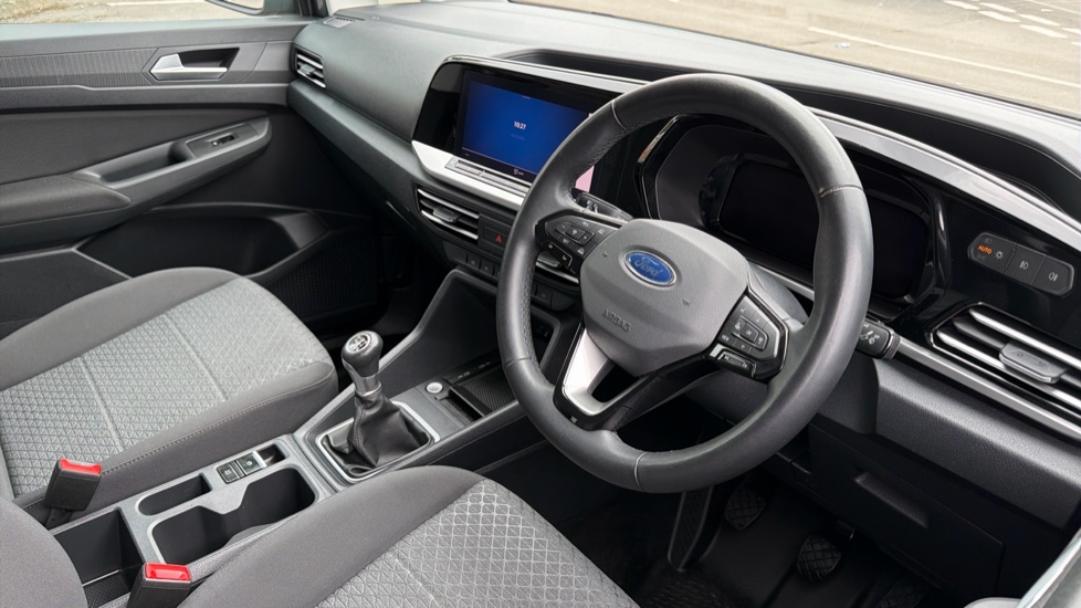 Ford Transit Connect 230 L2 Diesel 2.0 EcoBlue 102ps Limited Van - Image 5