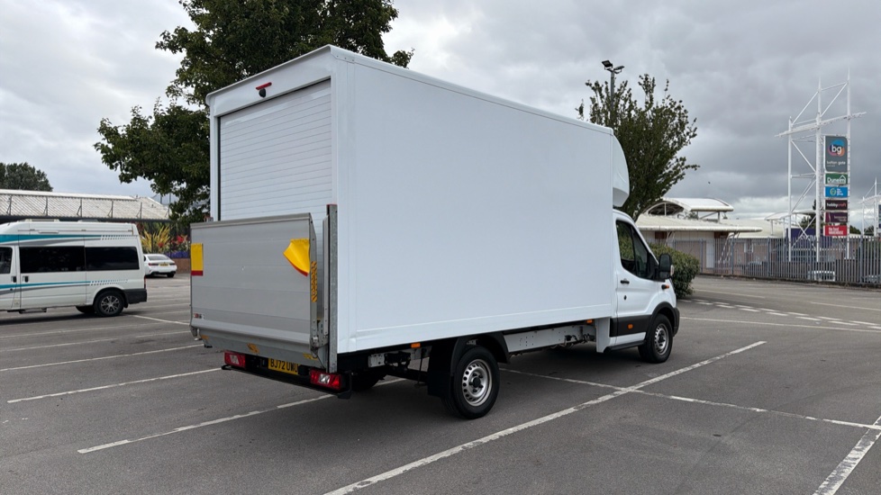 Ford Transit Chassis Cab Transit 350 L4 Diesel Fwd 2.0 EcoBlue 130ps Chassis Cab - Image 16