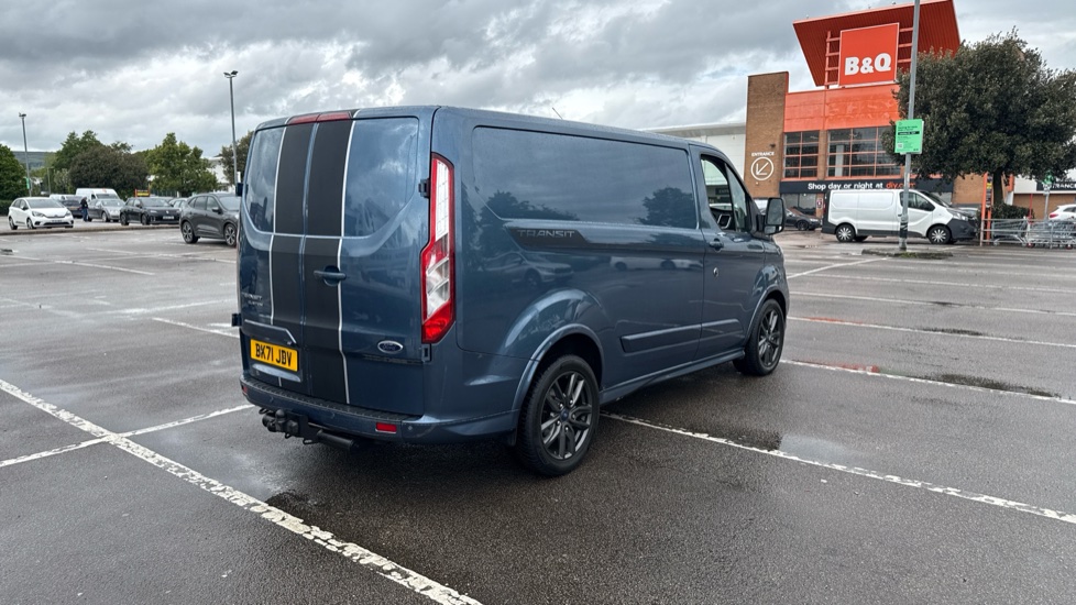 Ford Transit Custom 290 L1 Diesel Fwd 2.0 EcoBlue 185ps Low Roof Sport Van Auto - Image 22