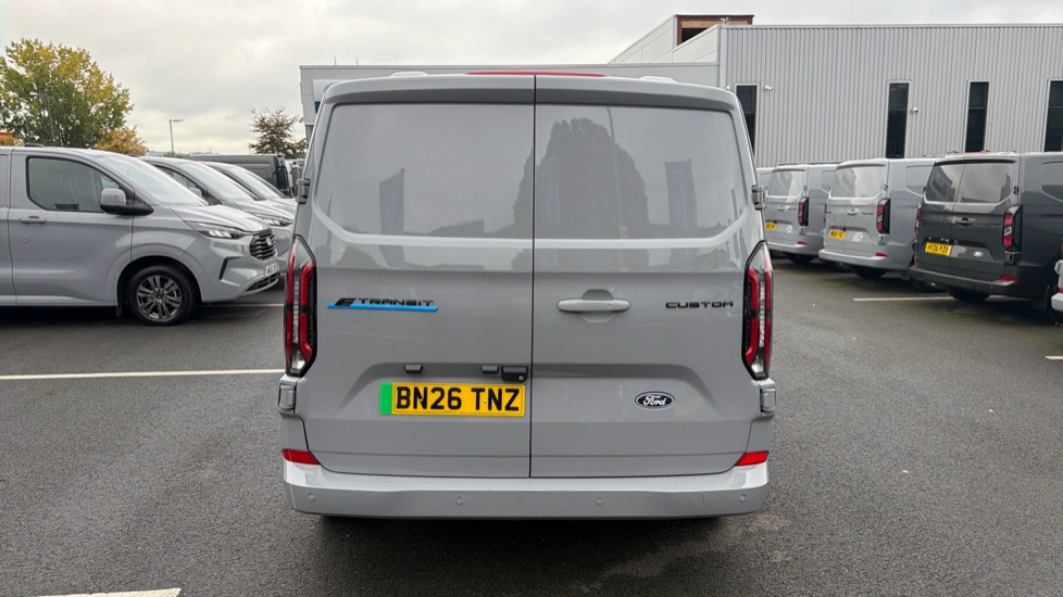 Ford Transit Custom E-340 L2 Electric Rwd 160kW 65kWh H1 Van Limited Auto - Image 11