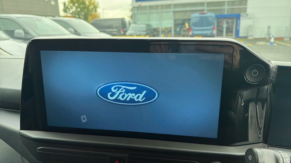 Ford Transit Custom E-340 L2 Electric Rwd 160kW 65kWh H1 Van Limited Auto - Image 15