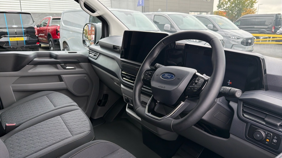 Ford Transit Custom E-340 L2 Electric Rwd 160kW 65kWh H1 Van Limited Auto - Image 16