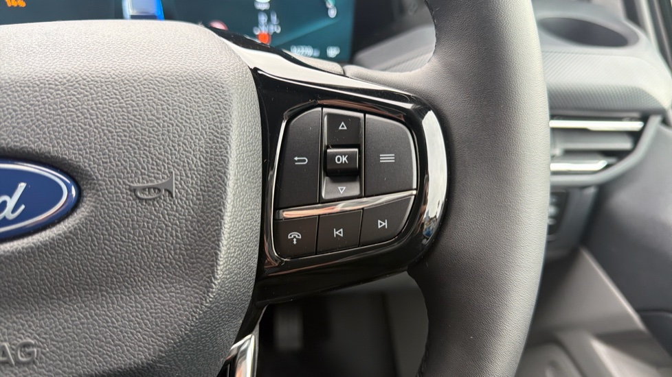 Ford Transit Custom E-340 L2 Electric Rwd 160kW 65kWh H1 Van Limited Auto - Image 28
