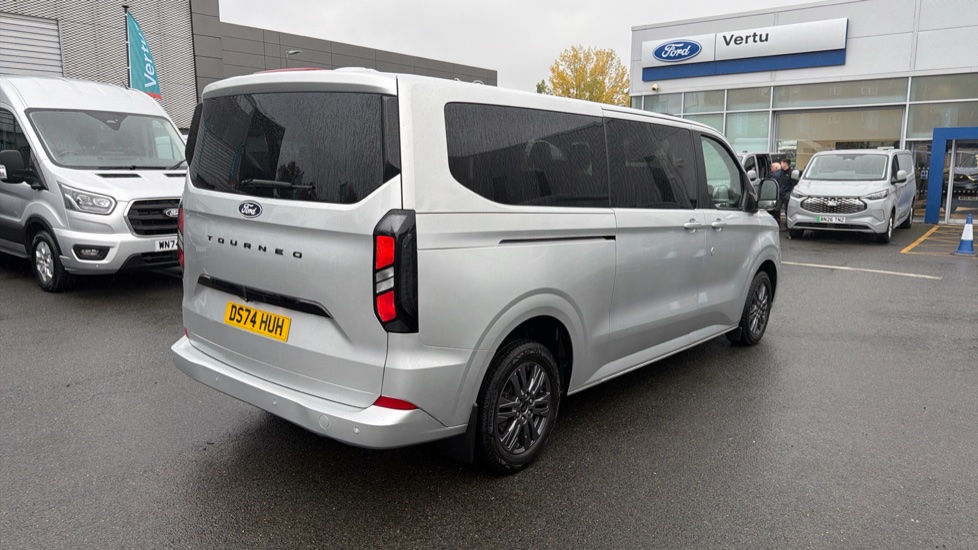 Ford Tourneo Custom 320 L2 Diesel Fwd 2.0 EcoBlue 136ps H1 Titanium 8 seater - Image 25