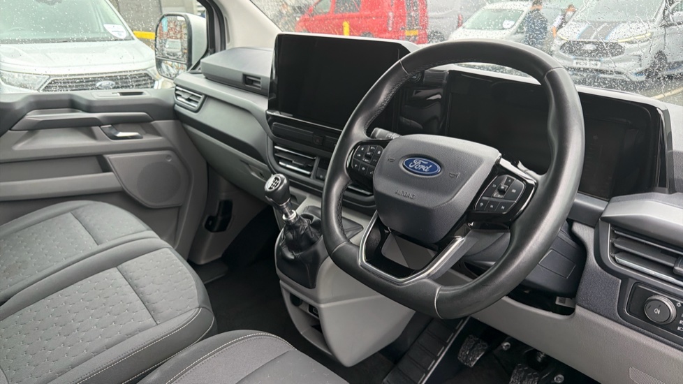 Ford Tourneo Custom 320 L2 Diesel Fwd 2.0 EcoBlue 136ps H1 Titanium 8 seater - Image 5