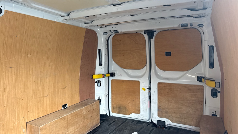 Ford Transit Custom 300 L2 Diesel Fwd 2.0 EcoBlue 130ps Low Roof Limited Van - Image 14