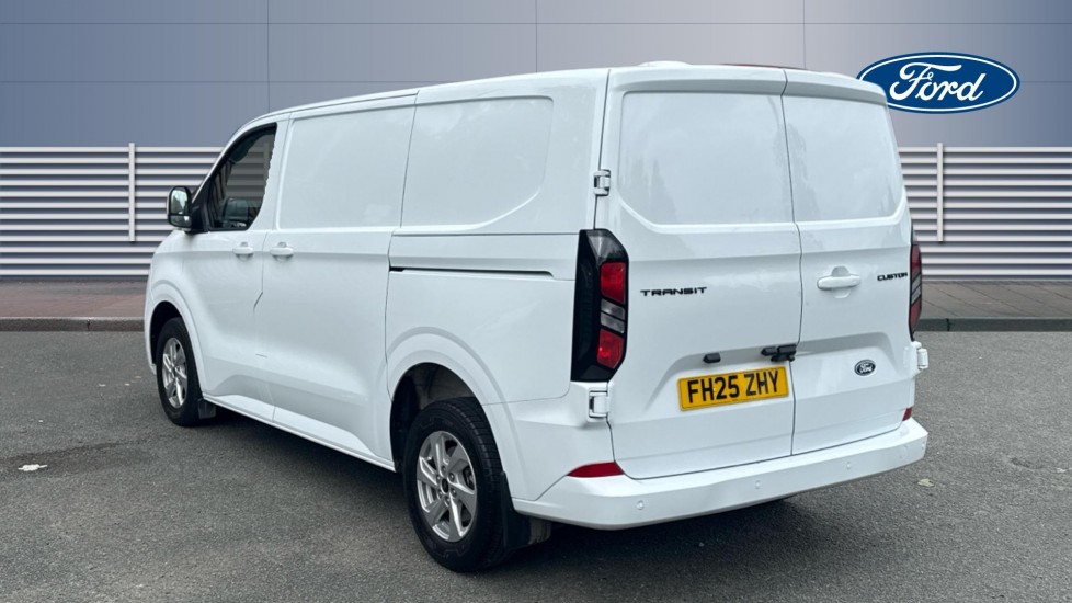 Ford Transit Custom 320 L1 Diesel Fwd 2.0 EcoBlue 136ps H1 Van Limited Auto - Image 2