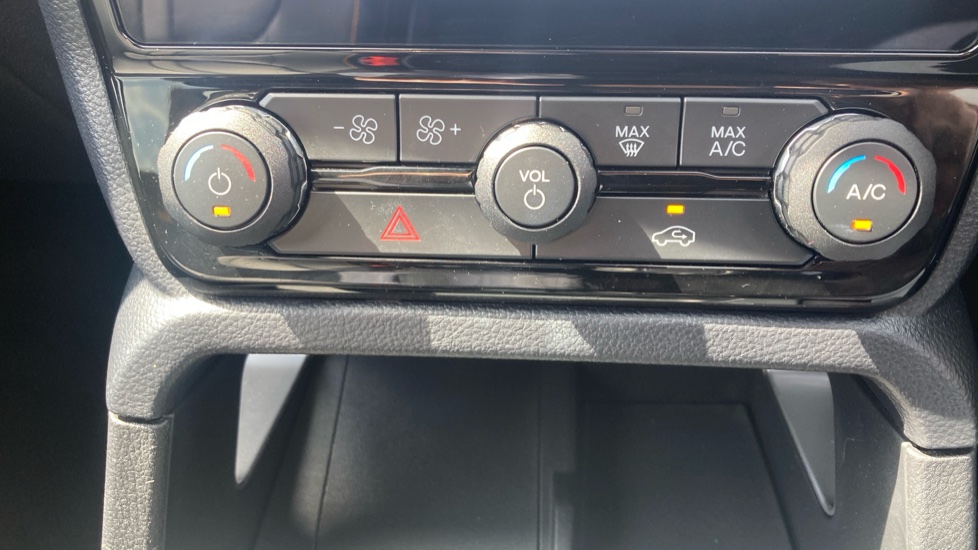 Ford Ranger Diesel Pick Up Double Cab Wildtrak 2.0 EcoBlue 205 Auto - Image 30