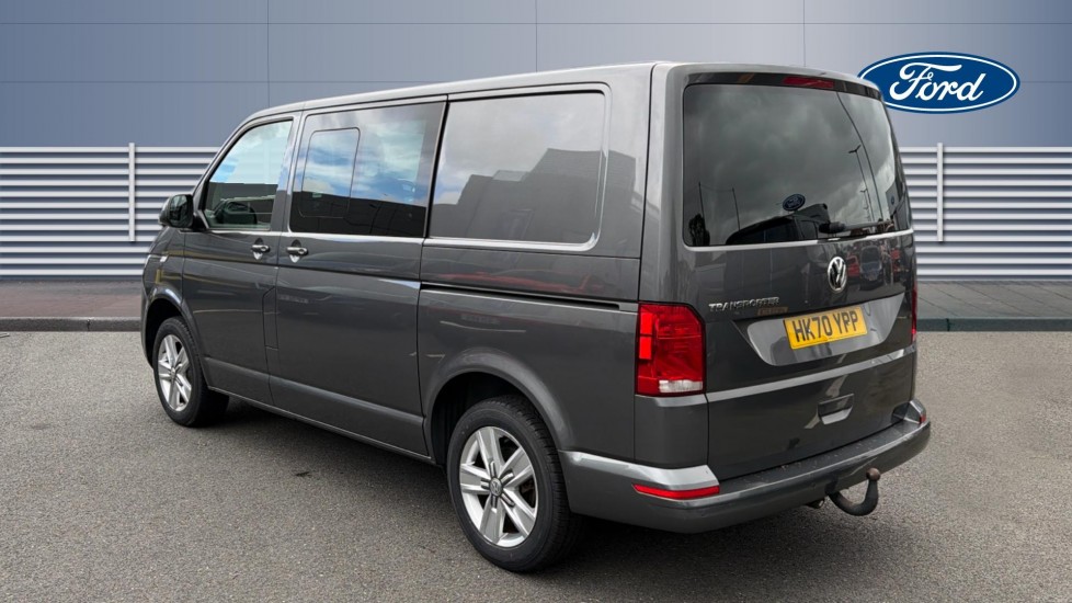 Volkswagen Transporter T32 Swb Diesel 2.0 TDI 150 Highline Kombi Van DSG - Image 2