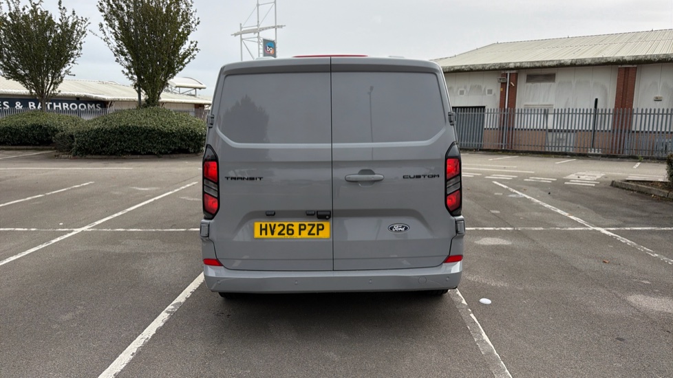 Ford Transit Custom 320 L2 Diesel Fwd 2.0 EcoBlue 170ps H1 Double Cab Van Limited Auto - Image 11