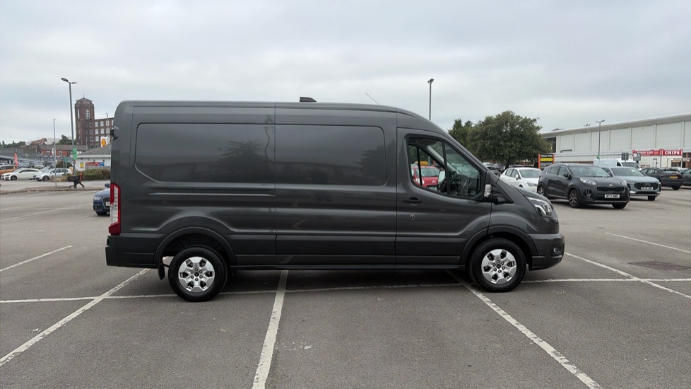 Ford Transit 350 L3 Diesel Fwd 2.0 EcoBlue 165ps H2 Limited Van Auto [Nav] - Image 9
