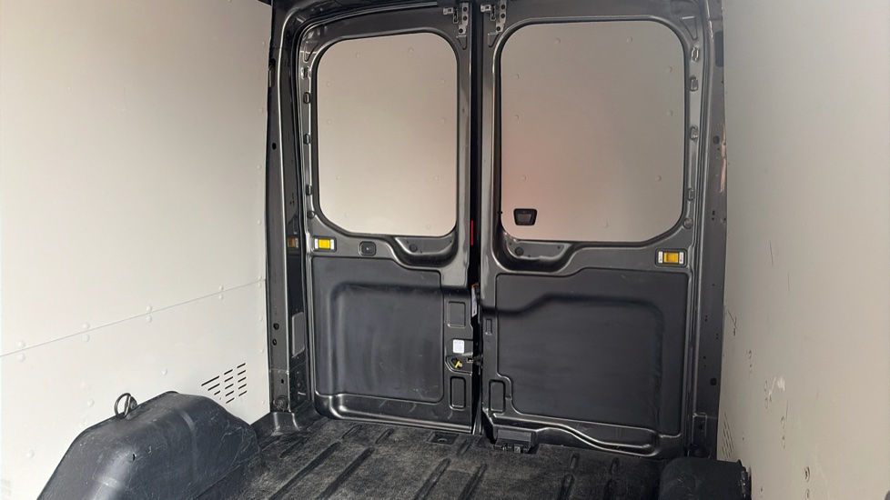 Ford Transit 350 L3 Diesel Fwd 2.0 EcoBlue 165ps H2 Limited Van Auto [Nav] - Image 14