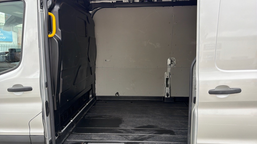 Ford Transit 350 L3 Diesel Fwd 2.0 EcoBlue 165ps H2 Limited Van Auto [Nav] - Image 5