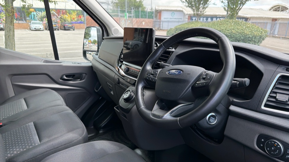 Ford Transit 350 L3 Diesel Fwd 2.0 EcoBlue 165ps H2 Limited Van Auto [Nav] - Image 16