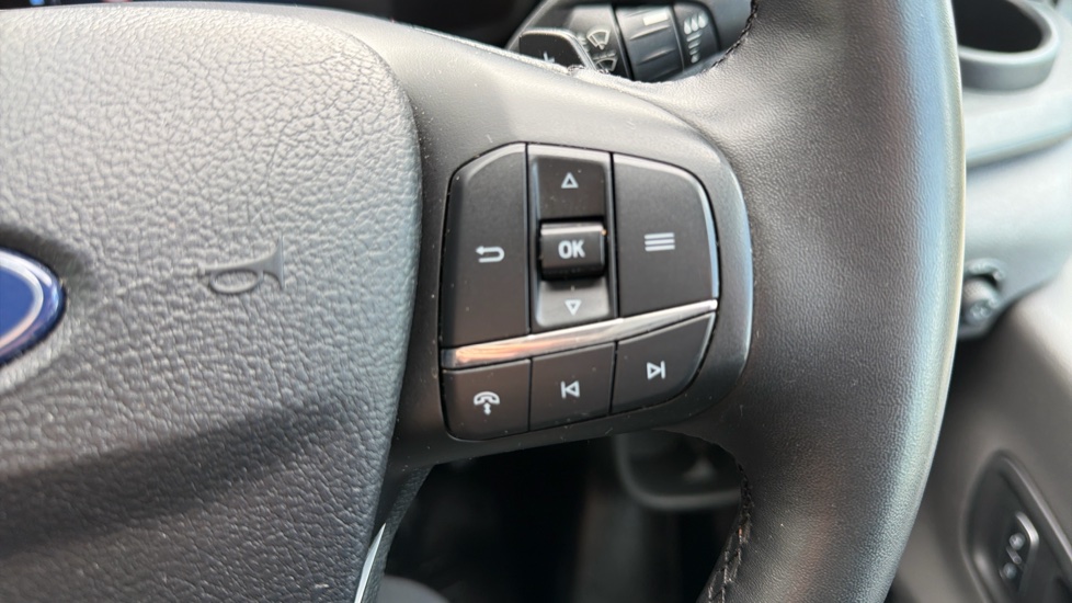Ford Transit 350 L3 Diesel Fwd 2.0 EcoBlue 165ps H2 Limited Van Auto [Nav] - Image 31