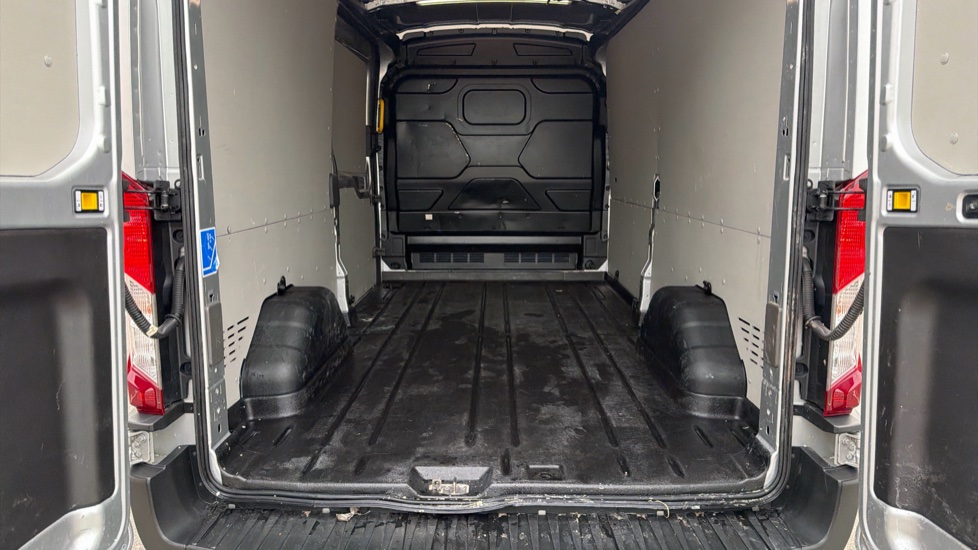 Ford Transit 350 L3 Diesel Fwd 2.0 EcoBlue 165ps H2 Limited Van Auto [Nav] - Image 25