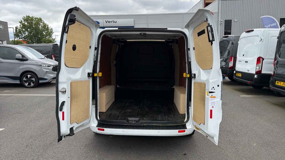 Ford Transit Custom 300 L2 Diesel Fwd 2.0 EcoBlue 130ps Low Roof Limited Van - Image 23