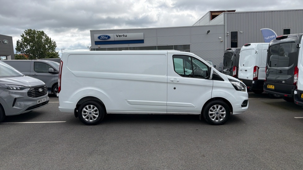 Ford Transit Custom 300 L2 Diesel Fwd 2.0 EcoBlue 130ps Low Roof Limited Van - Image 19