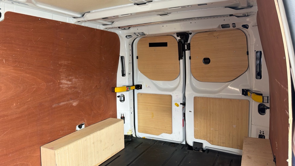 Ford Transit Custom 300 L2 Diesel Fwd 2.0 EcoBlue 130ps Low Roof Limited Van - Image 16