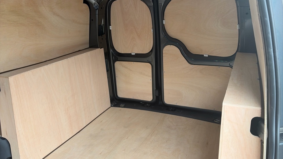 Ford Transit Connect 230 L2 Diesel 2.0 EcoBlue 102ps Limited Van - Image 22