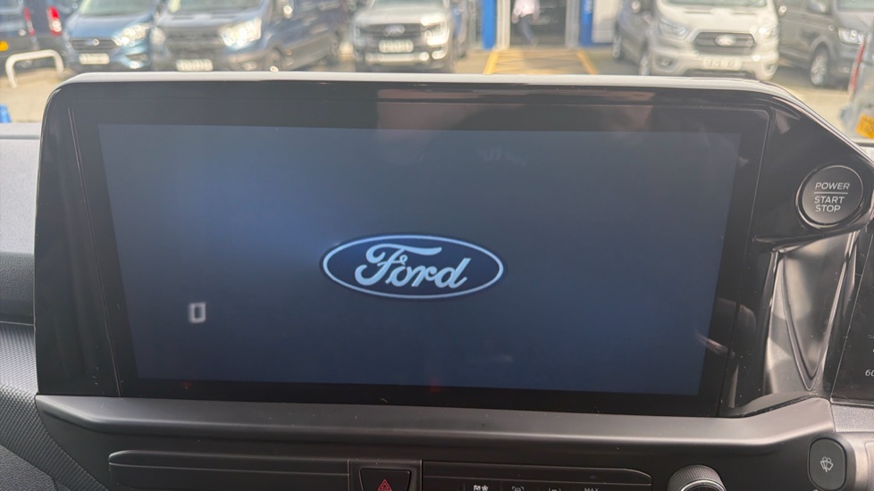 Ford Transit Custom 320 L1 Diesel Fwd 2.0 EcoBlue 136ps H1 Van Limited - Image 9