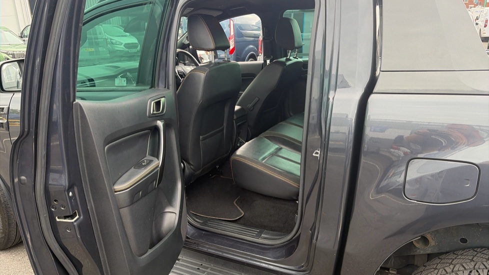 Ford Ranger Diesel Pick Up Double Cab Wildtrak 2.0 EcoBlue 213 Auto - Image 9
