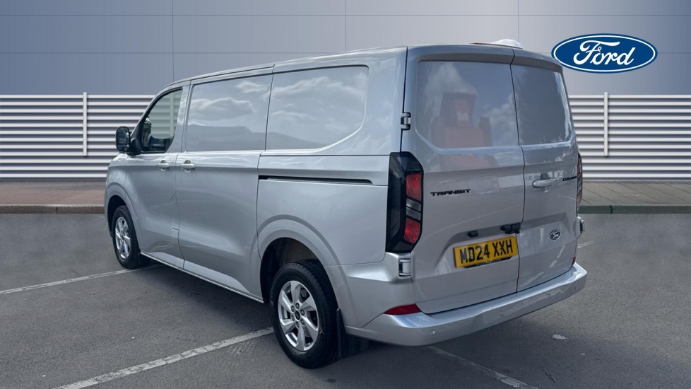 Ford Transit Custom 300 L1 Diesel Fwd 2.0 EcoBlue 136ps H1 Van Limited - Image 2