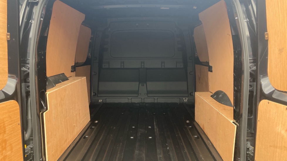 Ford Transit Connect 230 L2 Diesel 2.0 EcoBlue 102ps Limited Van - Image 31