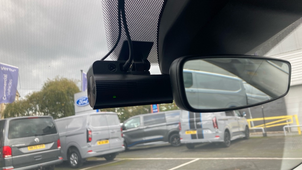 Ford Transit Connect 230 L2 Diesel 2.0 EcoBlue 102ps Limited Van - Image 9