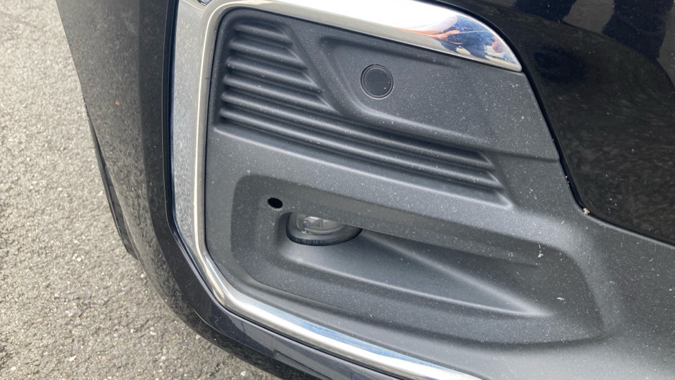 Ford Transit Connect 230 L2 Diesel 2.0 EcoBlue 102ps Limited Van - Image 36