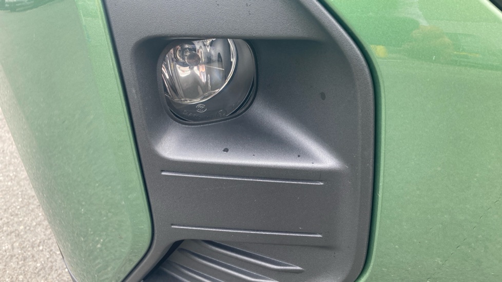 Ford Transit Courier E-Transit Courier 100kW 43kWh Trend Van Auto - Image 32