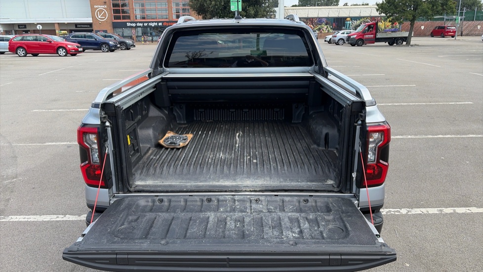 Ford Ranger Petrol Pick Up D/Cab Wildtrak 2.3 EB PHEV 281 Auto [NI] - Image 22